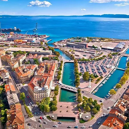 Lägenhet Leon Rijeka