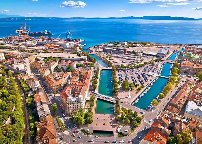 شقة Leon غييكا